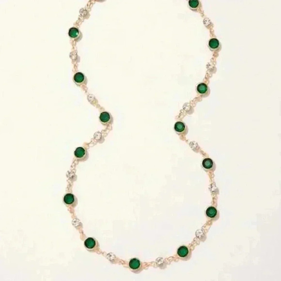 New 14k Gold Filled Necklace with Green Emerald Stones, Dainty, Elegant - Picture 3 of 3